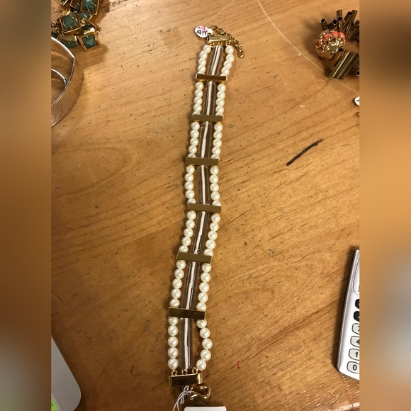 NWT Lele Sadoughi pearl necklace